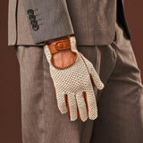 Arturo (cognac) - Hand-sewn Italian crochet driving gloves from lambskin leather