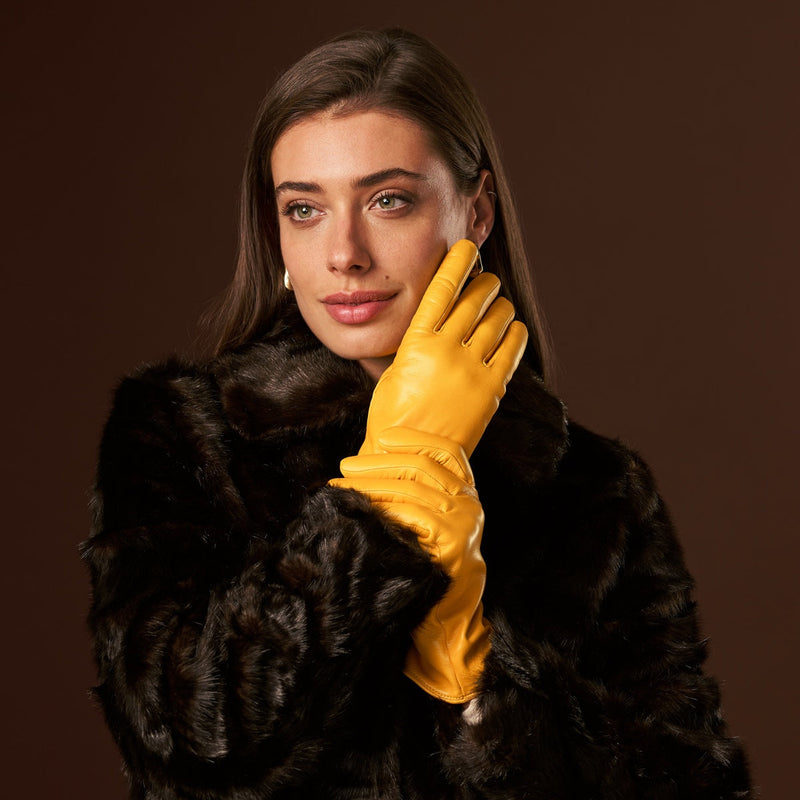 Isabella (yellow) - Italian lambskin leather gloves with luxurious cashmere lining