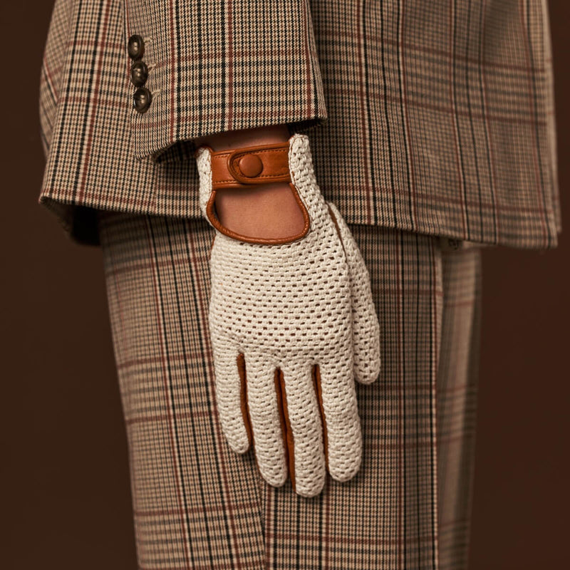 Valeria (cognac) - Hand-sewn Italian crochet driving gloves from lambskin leather